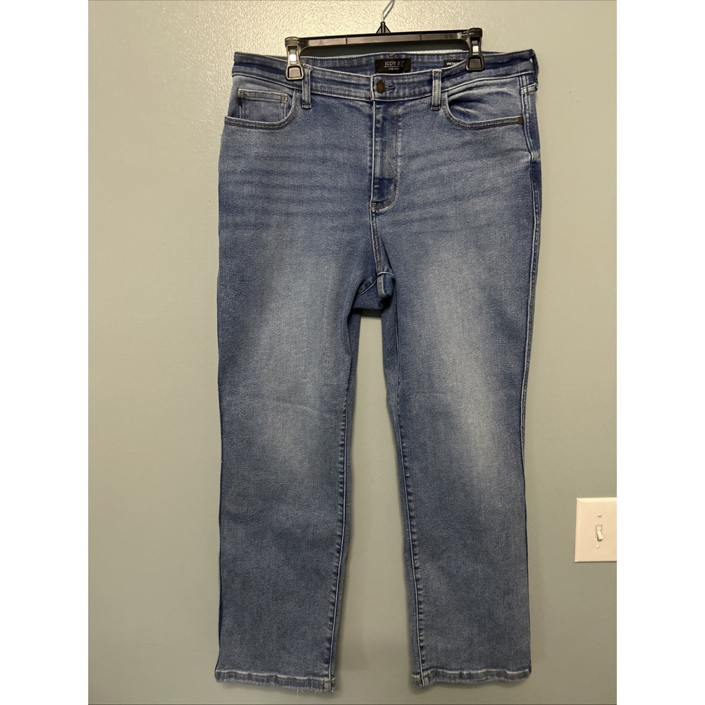 Judy Blue Womens Jeans Size 15/32 Medium Wash Vintage Straight Stretch Denim